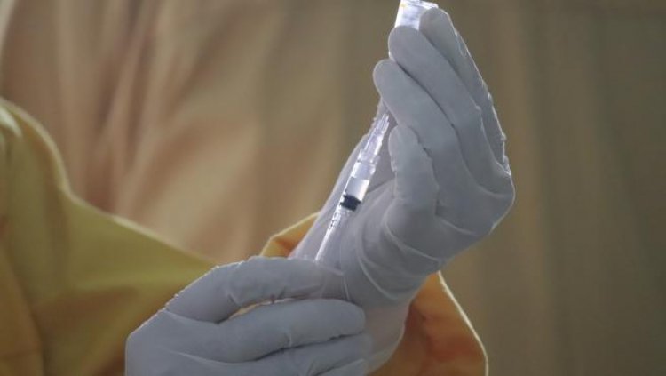 Veinte vacunas en una sola inyección: el proyecto de Pfizer para revolucionar la vacunación en niños