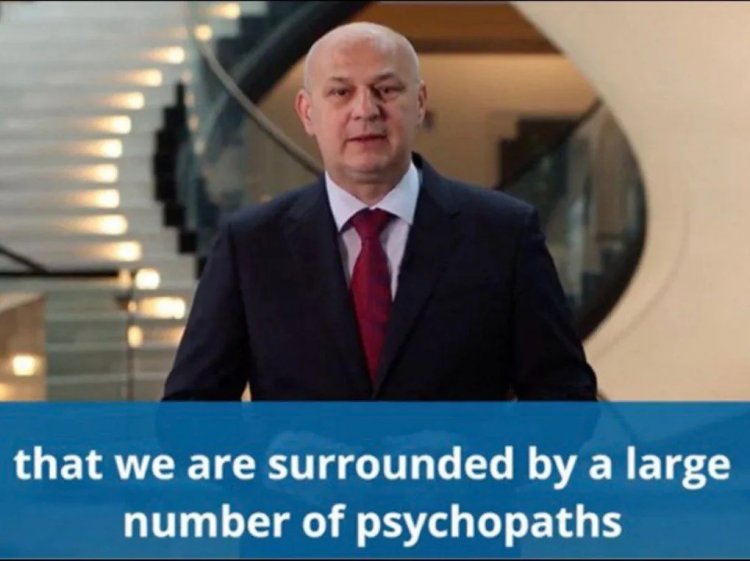 UE dirigida por ‘psicópatas’ quieren entregar nuestros datos médicos a la ‘mafia farmacéutica’, dice eurodiputado croata