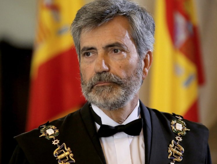 El juez Presencia denuncia en comisaría al presidente del Supremo