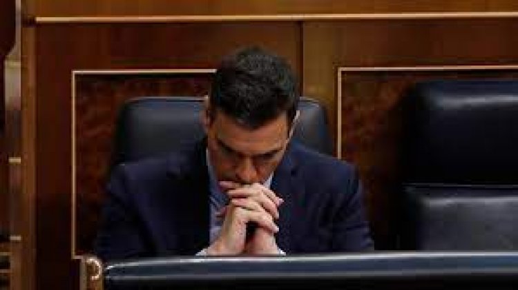 Vuestro Gobierno está intentando mataros y despoblar el planeta