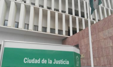 Investigan en Málaga posibles pagos a funcionarios de Hacienda por falsos certificados