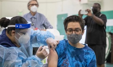 Juez anula el mandato pausado de vacuna estudiantil de LAUSD