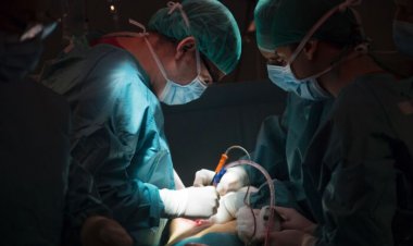 Primera demanda contra hospitales que niegan trasplantes a pacientes no vacunados Fuente: The Epoch Times en español