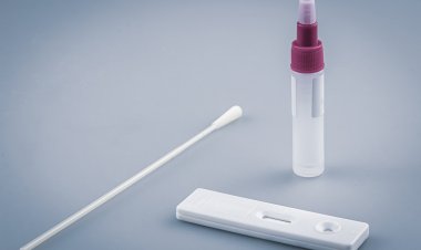 Esta sí que es buena: nos dicen que nos hagamos test hasta que den positivo