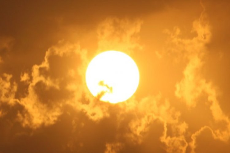 El Foro Económico Mundial promueve un proyecto para bloquear los rayos del sol con ‘burbujas espaciales’