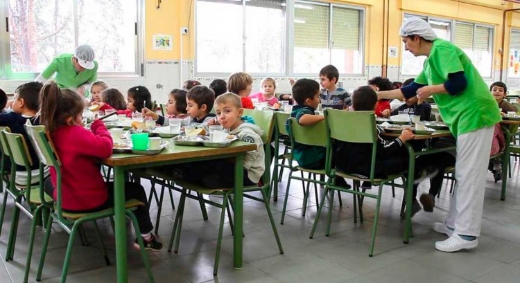 La inflación pone en peligro la apertura de los comedores escolares en Madrid