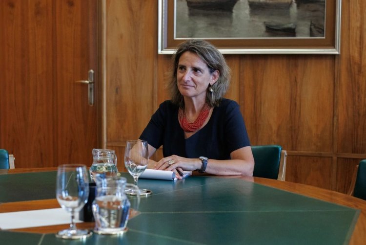 El Gobierno pone en peligro el 11% de la electricidad de España por "discriminar" a la cogeneración