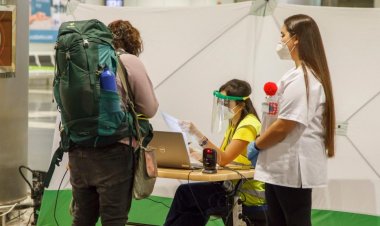 España elimina este martes los controles Covid en sus aeropuertos y puertos internacionales