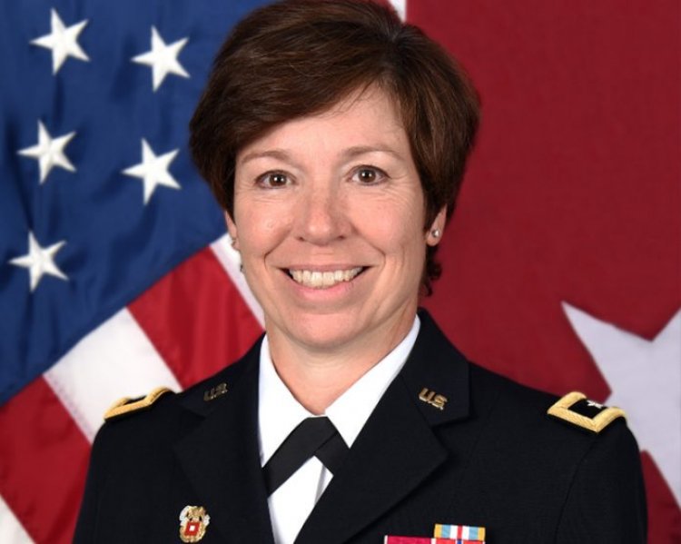 Militares arrestan a general conspirando contra Trump