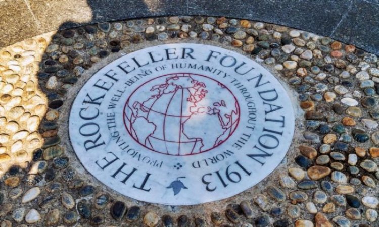 La Fundación Rockefeller gasta millones en investigaciones de psicología del comportamiento para “animar” a más personas a vacunarse contra el COVID