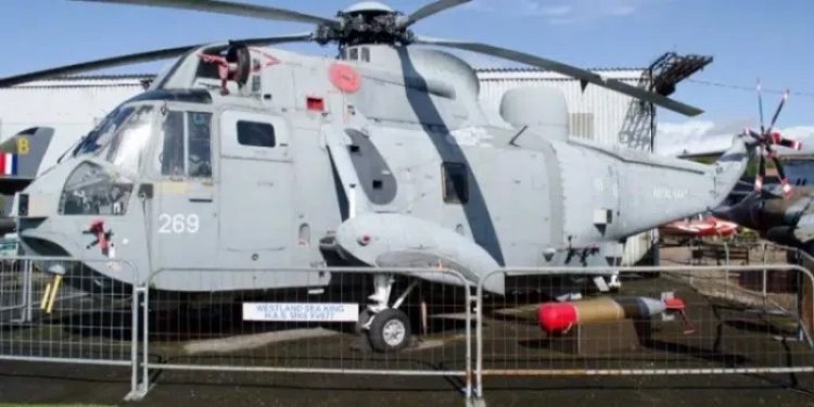 Pedro Sánchez vende una flota de seis helicópteros al presidente de Perú… ¡por 600 euros!