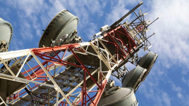 Antenas de telefonía celular: radiaciones, inacción y negocios