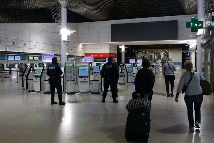 Francia cerrará sus fronteras