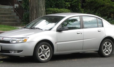 La vida y la muerte de Saturno - famosa marca de automóviles estadounidense