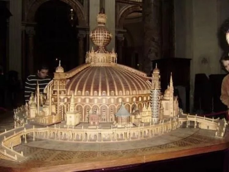 Un nuevo templo para la Bestia sera construido en Roma