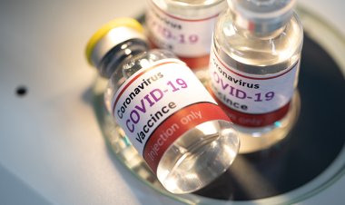 NANOBOTS de grafeno que pasan de los vacunados a los no vacunados