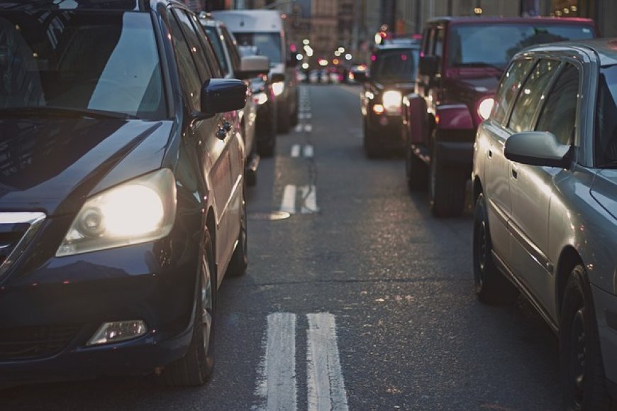 Piden el fin de la propiedad privada y de todos los automóviles