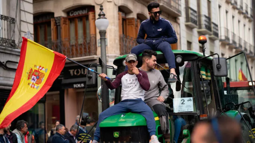 Los agricultores españoles se unen a las protestas en toda la UE