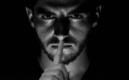 Les da miedo que sepamos la verdad