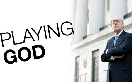 Documental Playing God