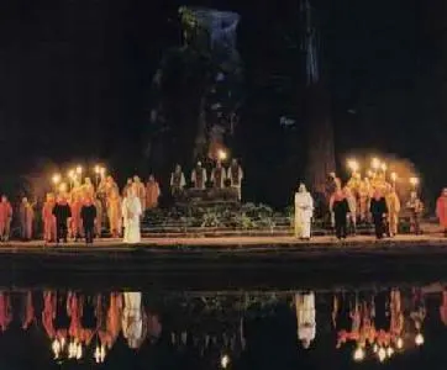El complot globalista en Bohemian Grove