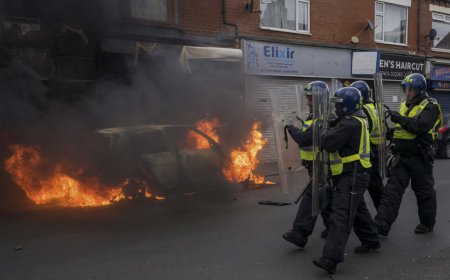 Gran Bretaña se hunde en el autoritarismo