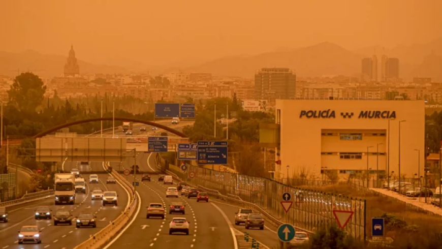 El polvo sahariano es una lluvia de sangre y tóxicos