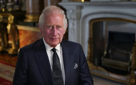 El rey Charles firma el tratado del FEM que autoriza el "gobierno mundial"