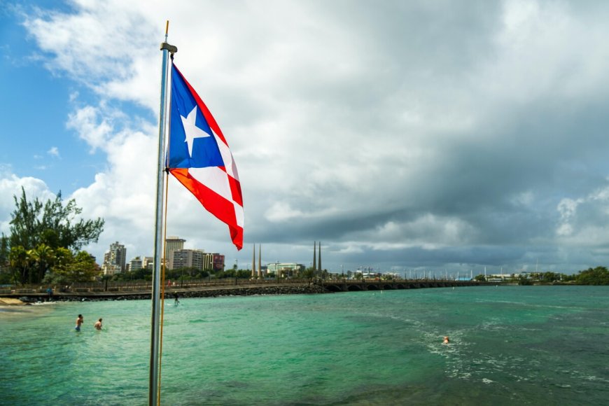 Puerto Rico, comunidad autónoma 18