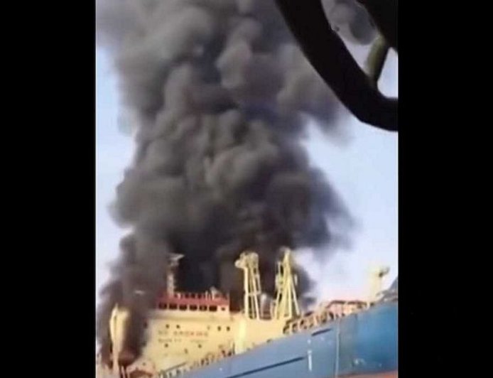 Catástrofe ecológica en el Estrecho de Ormuz