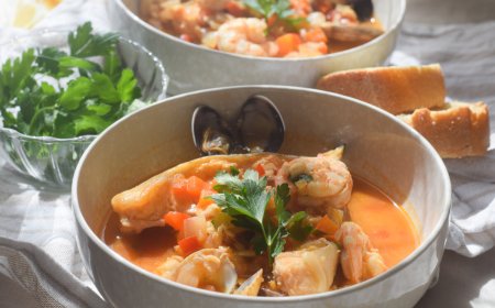 Cataplana portuguesa de pescado