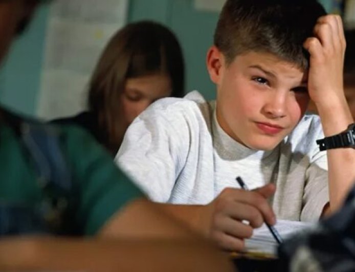 Niños obligados a ver 'pornografía pedófila' en escuelas alemanas